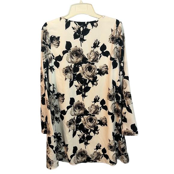 Dee Elle Flowered Boho Dress Black White Size Small - Picture 3 of 15